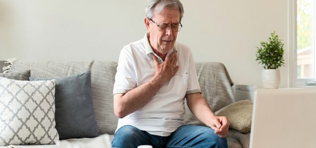 Disfagia: dificuldade para engolir exige atenção, especialmente entre pessoas idosas Disfagia: dificuldade para engolir exige atenção, especialmente entre pessoas idosas